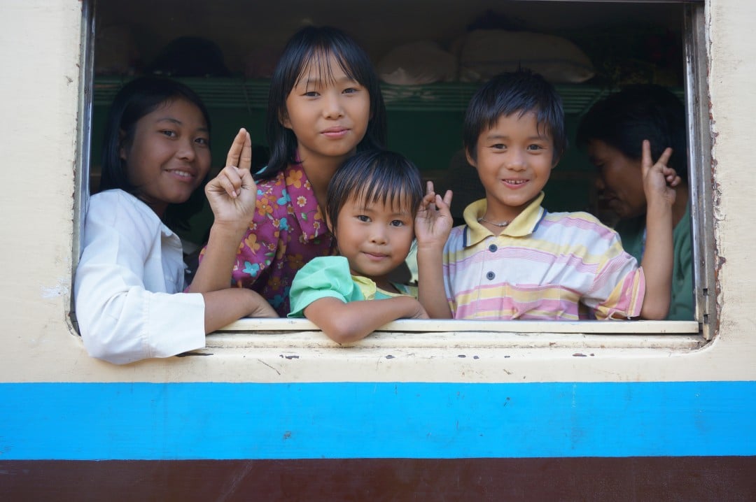 dont_be_a_dick_overseas_kids_on_train_Burma