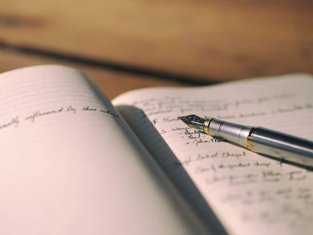 long-live-the-essay-pen-notebook